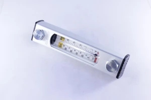 Nivåmätare för hydraulolja